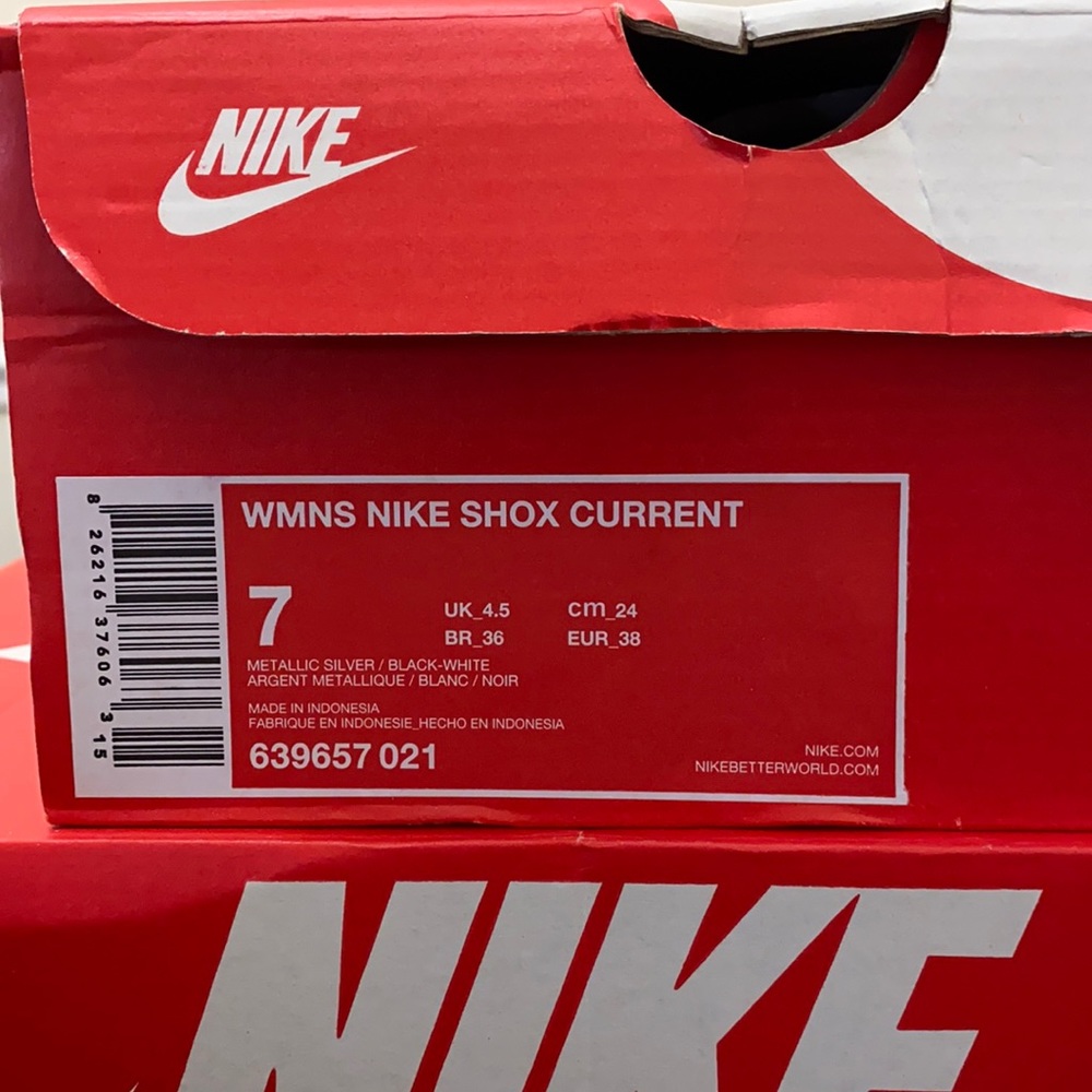 Women’s Nike Shox Current